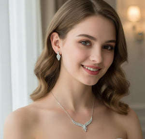 Luna Grace Silver Necklace Set - Zambeel