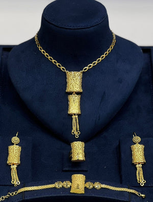 Luxe Regal Tassel Gold Jewelry Set - Zambeel