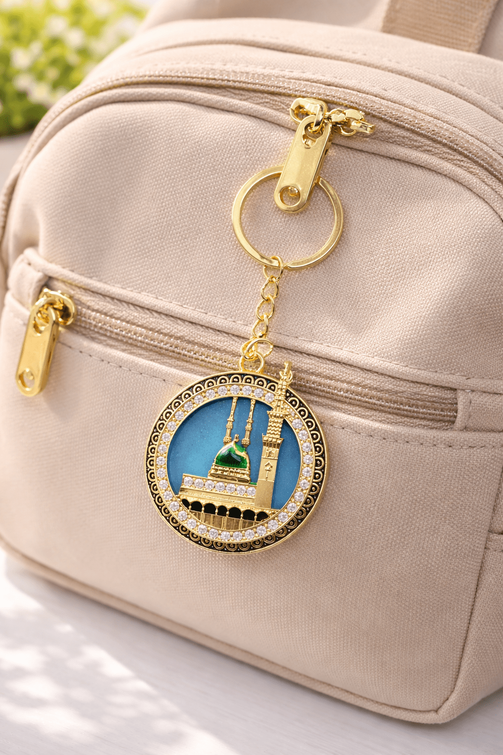 Masjid - e - Nabawi Round Rhinestone Keychain - Zambeel