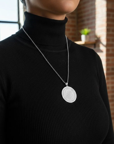 Medallion Pendant Necklace - Zambeel