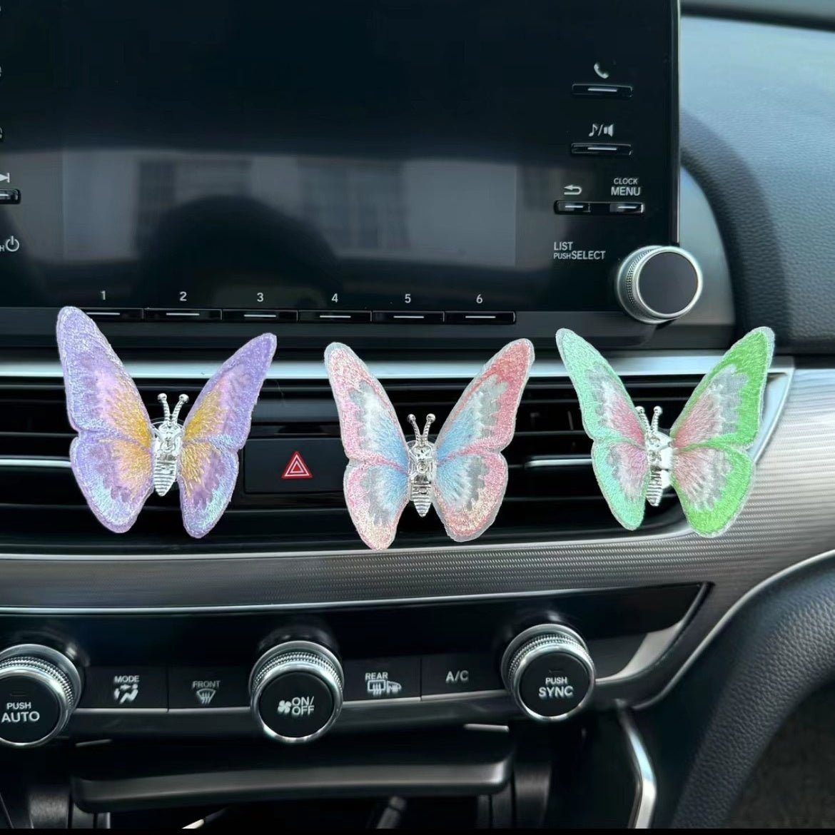 Moving Embroidery Butterfly Center Console Air Outlet Decoration Healing Series Car Accessories - Zambeel