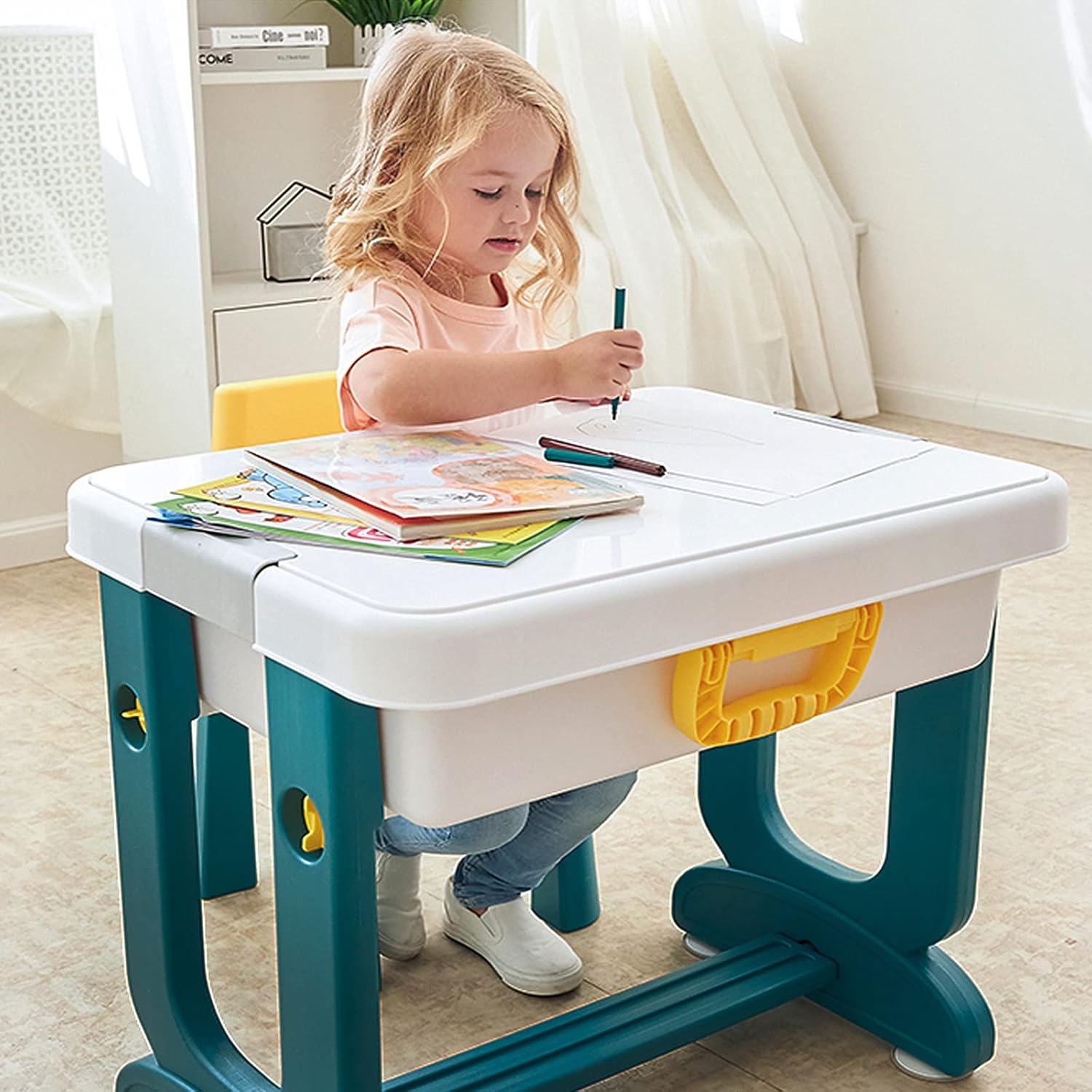 Multifunctional Table with Storage © - Zambeel