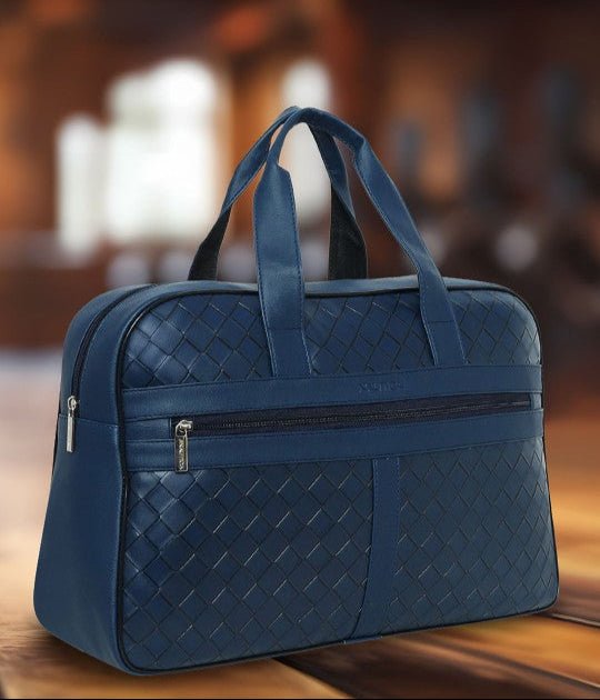 Nautica - Textured Medium Casual Duffel Bag - Zambeel