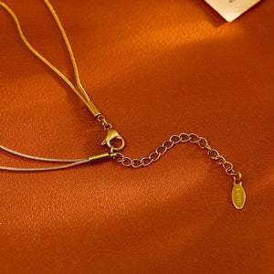 New Stylish 18k Gold Pearl Necklace - Zambeel