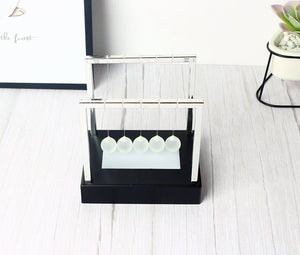 Newtons Cradle LED Light Up Kinetic Energy Home Office Science Toys Home Decor - Zambeel