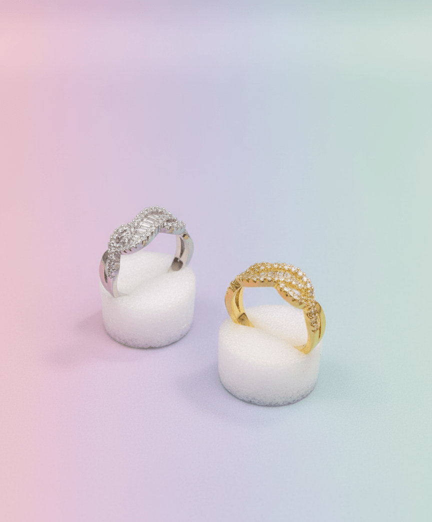Oval Halo Crystal Ring - Zambeel