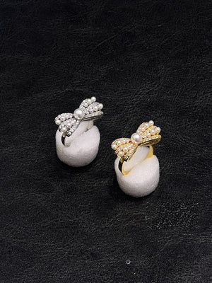 Pearl Bow Ring - Zambeel