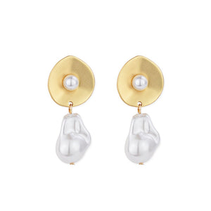 Pearl Earrings For Women Retro Personality And Minimalism Hollow Out - Zambeel