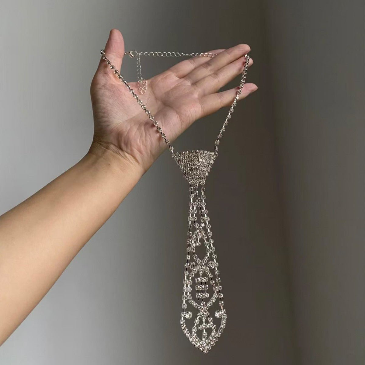 Popular Choker Tie Necklace Rhinestone Claw Chain Jewelry - Zambeel