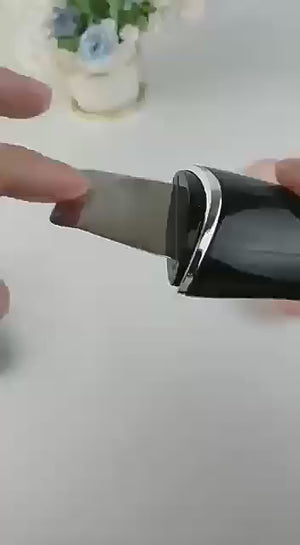 مزيل الرؤوس السوداء للوجه