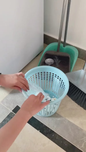 حامل المناشف وأكياس القمامة