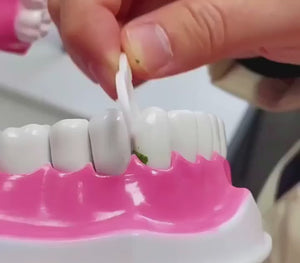 الخيط الكهربائي لتنظيف الأسنان