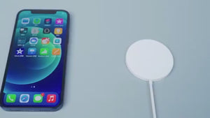 Magnet Safe Fast 15w Wireless Charger for Iphone 1