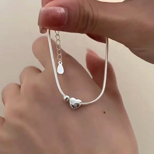 Pure Silver Minimalist Heart - shaped Bracelet For Women - Zambeel