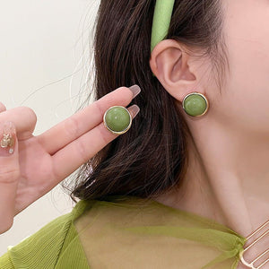 Retro Avocado - green Stud Earrings That Look Elegant And Brighten The Complexion - Zambeel