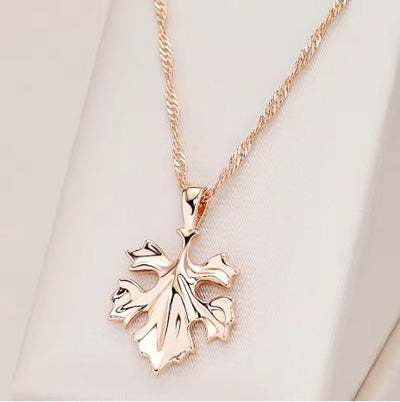 Retro - design Light - luxury Leaf Pendant Necklace - Zambeel