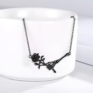 Retro Fashion S925 Hand Rose Pendant Necklace - Zambeel