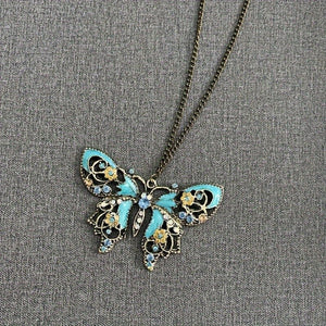 Retro Hollow - Out Dripping - Oil Butterfly Sweater Chain Necklace - Zambeel