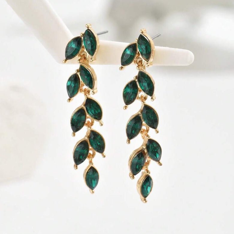 Retro Water - drop Stud Earrings Inlaid With Wheat Motifs - Zambeel