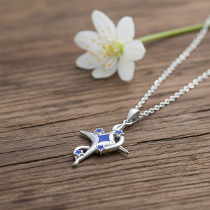 Romantic Babys Breath Pendant With A Thoughtful Cross Design Necklace - Zambeel
