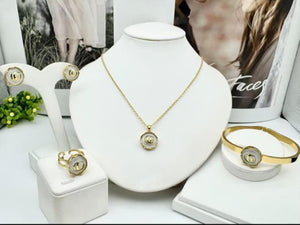 Round GG Logo Jewelry Set - Zambeel