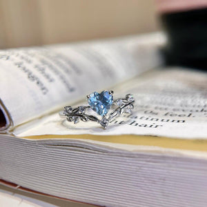 Silver Heart Zircon Open - End Light - Luxury Ring With A High - End Touch - Zambeel
