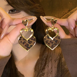 Silver Needle Heart - Shaped Leopard - Print Pendant Earrings - Zambeel