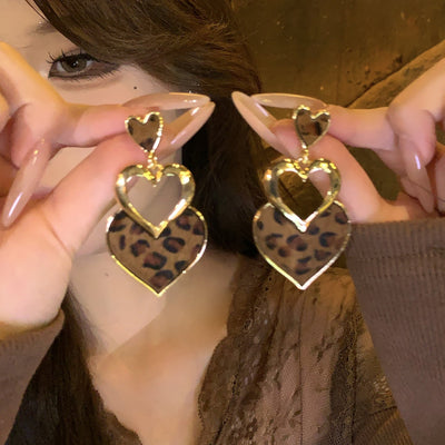 Silver Needle Heart - Shaped Leopard - Print Pendant Earrings - Zambeel