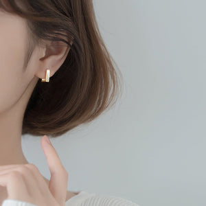 Silver Women's Elegant Shell Square Earrings - Zambeel