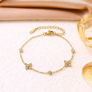 Simple And Versatile Retro Niche Floral Hand Jewelry - Zambeel