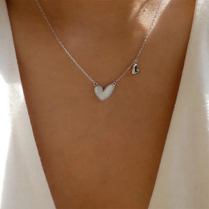 Simple Trend Street Snap Acrylic Heart Necklace Clavicle Chain Neck Chain Women - Zambeel
