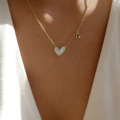 Simple Trend Street Snap Acrylic Heart Necklace Clavicle Chain Neck Chain Women - Zambeel