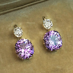 Simple Versatile Geometric Earrings With Purple Zircon - Zambeel