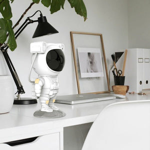 Small Night Light Starry Laser Atmosphere Projection Lamp Astronaut Ornaments - Zambeel