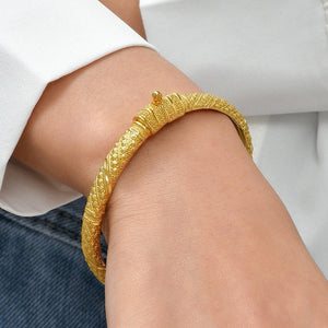 Special - interest Design Copper Plated Gold Bracelet For Women - Zambeel