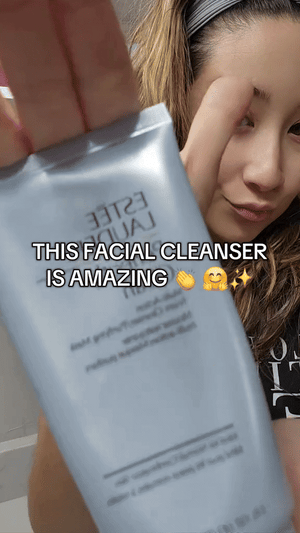 Estée Lauder - غسول رغوي متعدد المفعول Perfectly Clean