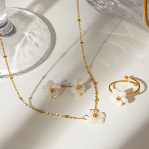 Stainless Steel Shell Necklace Flowers Openings - Zambeel