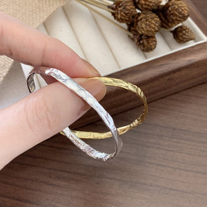 Sterling Silver Bracelet Simple And Irregular Convex Gold Foil Pattern - Zambeel