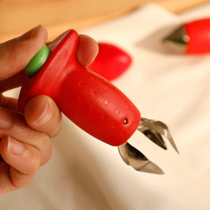 Strawberry Huller Creative Fruit Leaf Remover Kitchen Gadget - Zambeel