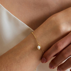 Stylish Versatile Stainless Steel Bracelet For Women - Zambeel
