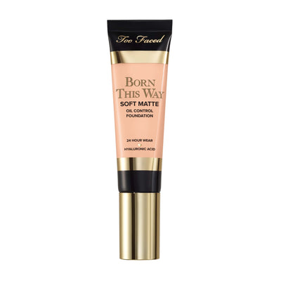 Too Faced - Born This Way Foundation (Original) © - Zambeel