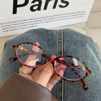 Ultra Light Women's Leopard Print Oval Retro Ins Glasses - Zambeel