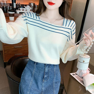 Western - style Sweater For Layering As An Undershirt - Zambeel