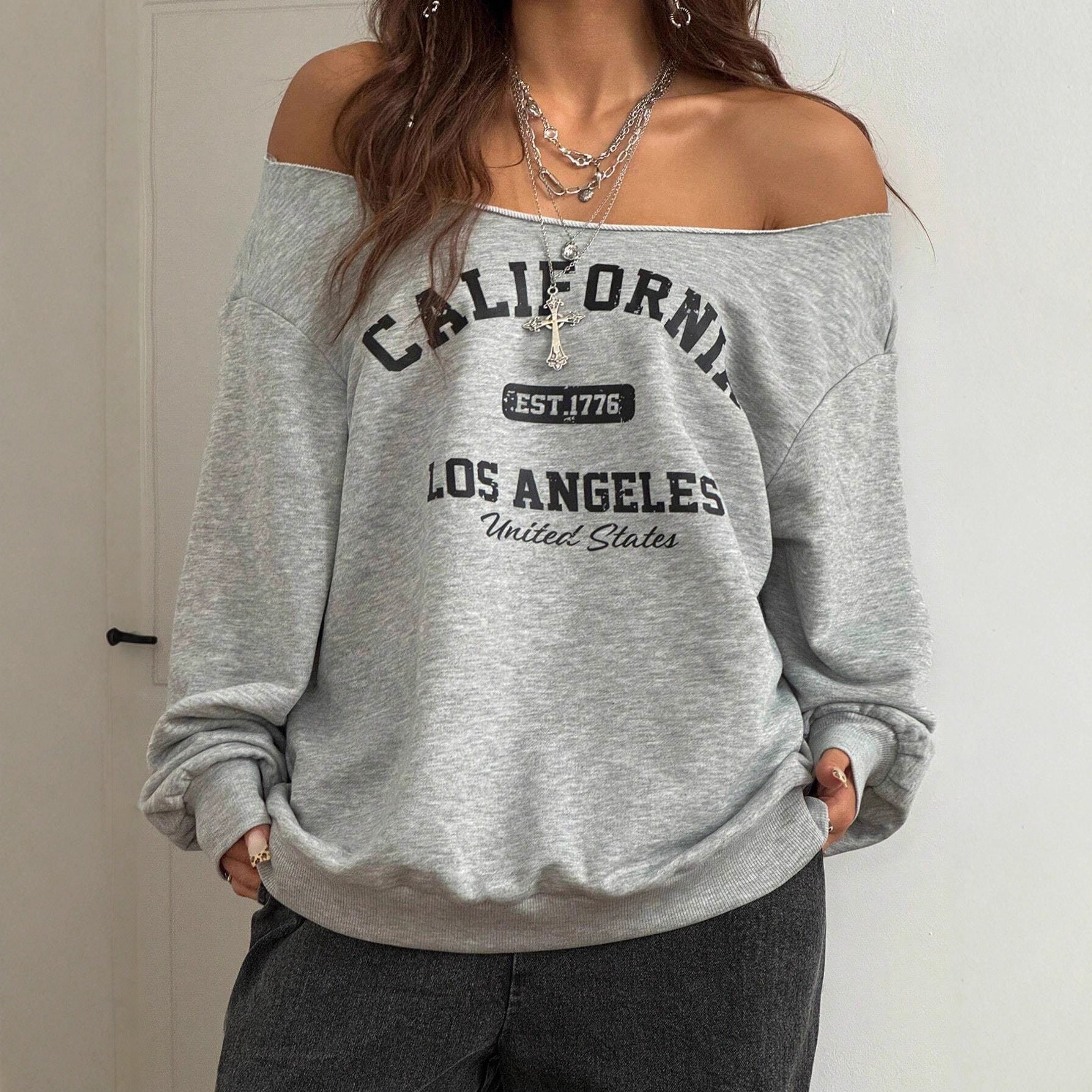 Women's Asymmetrical T-shirt With Slanted Shoulder Printed Letters And Pattern - Zambeel