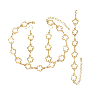 Women's Bracelet Jewelry Suit Plum Blossom Design - Zambeel