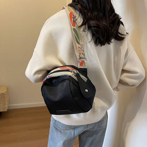 Women's Crossbody Canvas Shell Bag - Zambeel