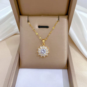 Women's Fashion Personality Sunflower Necklace - Zambeel