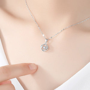 Womens Korean - style Minimalist S925 Sterling Silver Dainty Four - Leaf Clover Necklace - Zambeel
