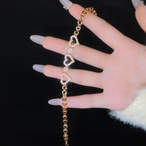 Womens Minimalist Stylish And Elegant Hollowed - out Heart - shaped Bracelet - Zambeel