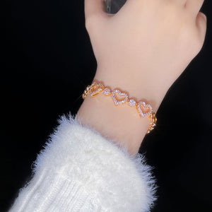 Womens Minimalist Stylish And Elegant Hollowed - out Heart - shaped Bracelet - Zambeel